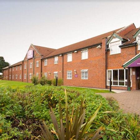 Premier Inn Runcorn Extérieur photo
